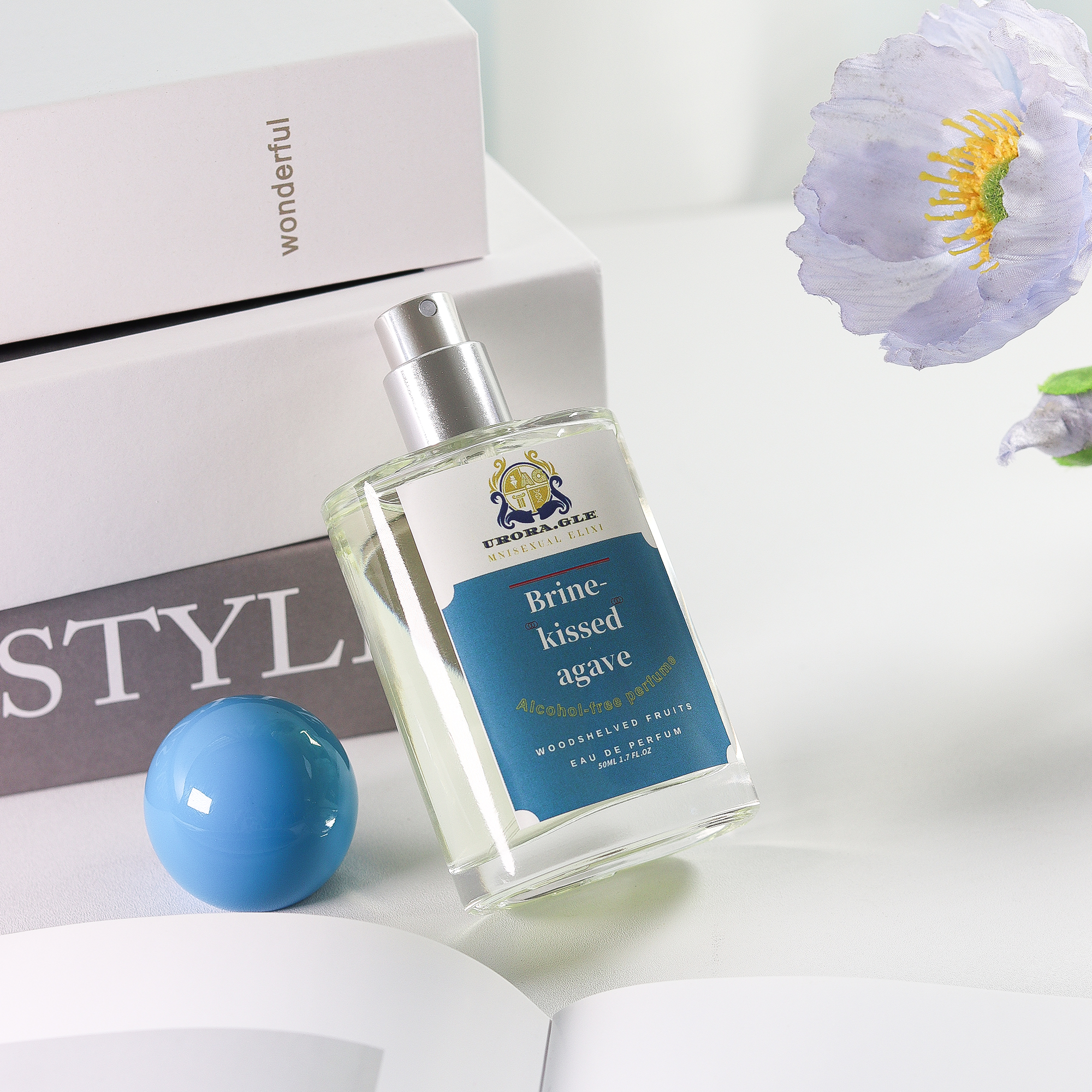 Perfume Fragrance Blue - Light Blue Allure: A Long-lasting Light