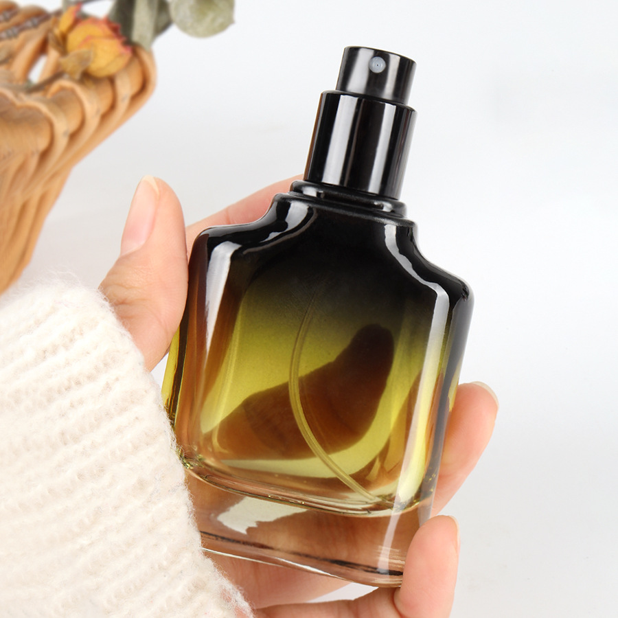Perfume Bottles 30ml Spray Bot - Perfume Imperium Fragrance World recensione e prezzo