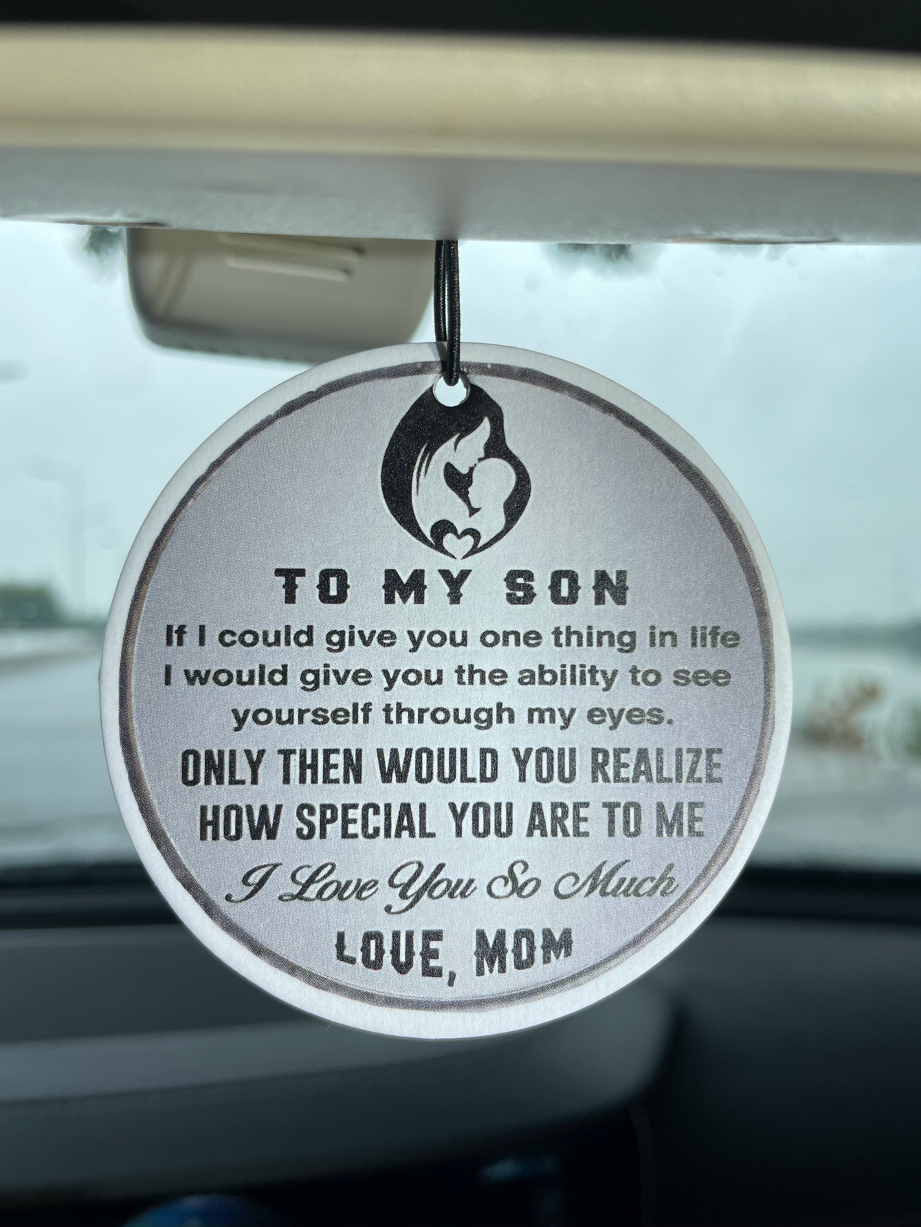 Mother gave her son a special  - Perfume Her Fragrance recensione e prezzo