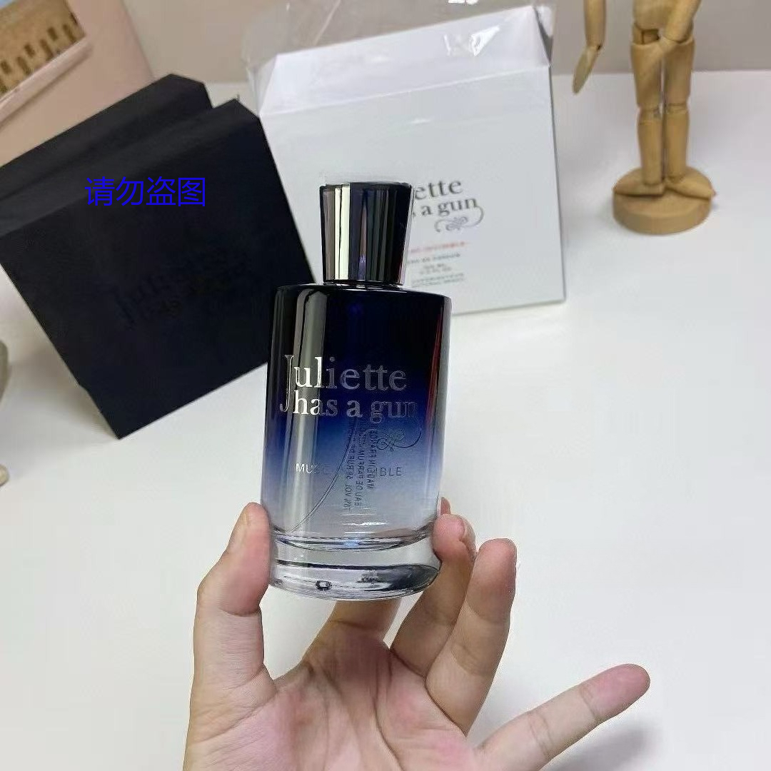 Top Luxury 100ml Eau De Parfum - Perfume Floral Fragrance recensione e prezzo